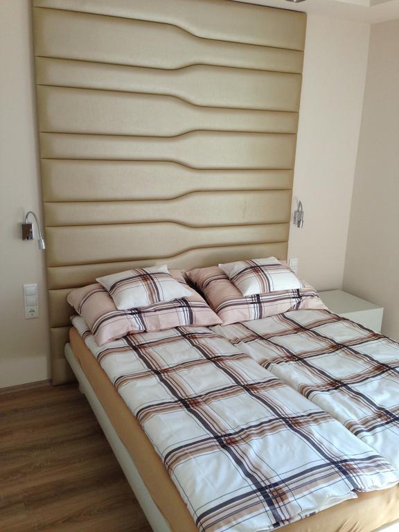 Villa Park Apartman Balatonfüred Kamer foto